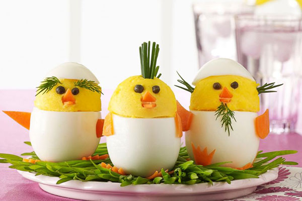 Fotók: így tálald a főtt tojást! 10 szuper ötlet, hogy még a válogatós gyerekek is kedvet kapjanak az evéshez