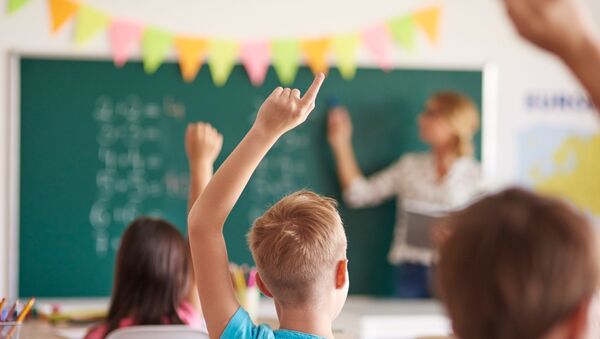 Digitális bizonyítvány bevezetése - Már az idei tanév végén lesznek, akik digitális bizonyítványt kapnak