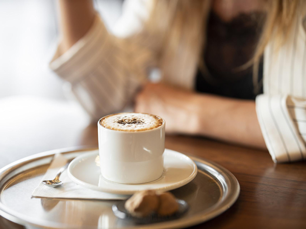 Meddőségi kezelés és kávé: A túlzott kávéfogyasztás ronthatja a meddőségi kezelés hatását - Mi számít soknak?
