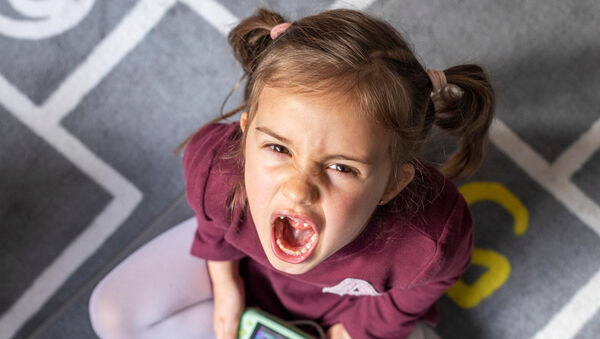 Mit NE tegyél, ha kitör a hiszti? - Ezt a 7 dolgot rontja el a legtöbb szülő