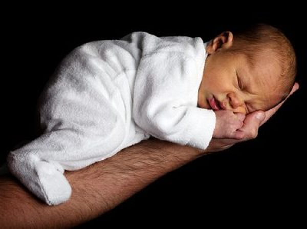 Apás szülés apaszemmel - Hogyan élte meg gyermeke születését egy édesapa?