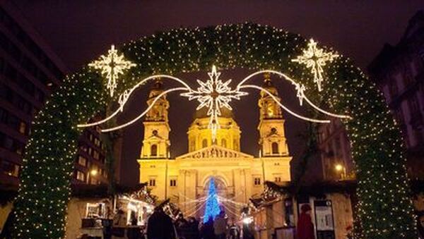 Adventi vásár 2015: 7 szuper hely Budapesten, ahol december végéig várják a családokat