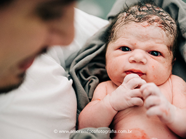 Az Év szülésfotója 2016: 13 lenyűgöző fotó a születés csodájáról - Ezeket díjazta a zsűri