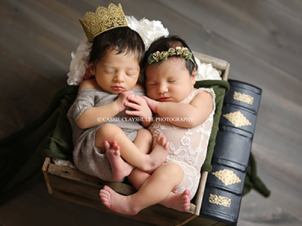 Friss fotókon az újszülött Rómeó és Júlia! Alig egy nap különbséggel, ugyanabban a kórházban születtek, szüleiknek fel sem tűnt a csodás véletlen