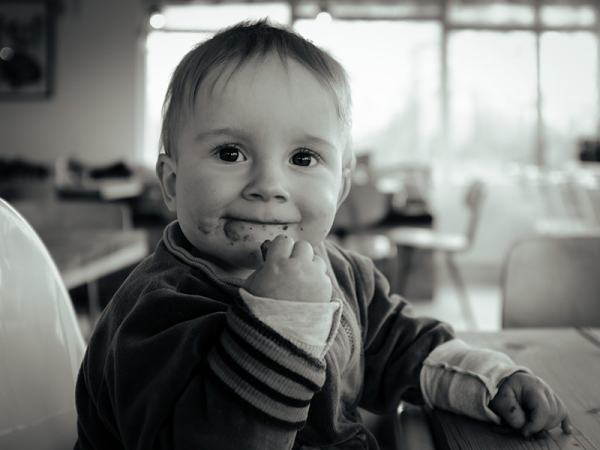 0-3 éves gyerekek étrendje: minden harmadik kisgyermeket helytelenül táplálnak a szülők - Ezeket a hibákat követik el a hozzátáplálás során!