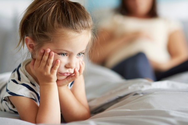A túlféltett gyerekek boldogtalanok lesznek - Pszichológus mondja el, hogy miért