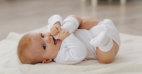 Nitrátmérgezés csecsemőkorban: okai, tünetei és a legfontosabb teendők