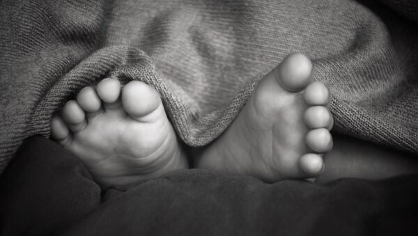 Rettenetes! Holtan találták meg a Nagydorogon eltűnt 2 hetes csecsemőt