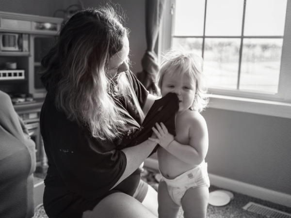 15 brutálisan őszinte fotó az anyaságról - Ilyen kimerítő, és egyben csodálatos dolog anyának lenni