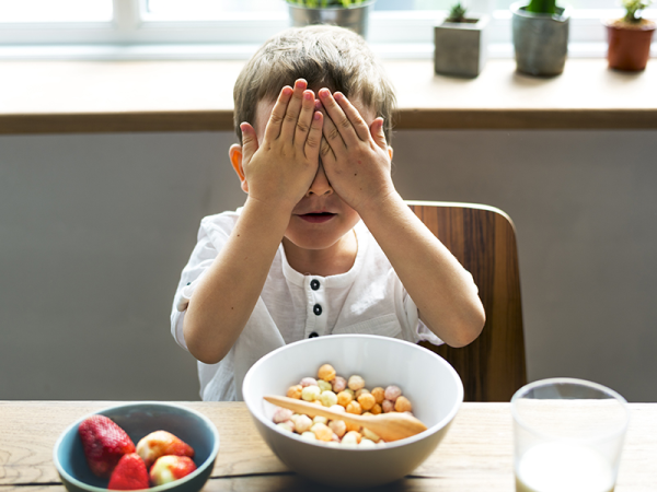 Válogatós a gyerek és állandóan csak piszkálja az ételt? Lehet, hogy ez az oka, mondják a szakemberek