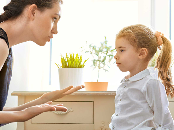Hogyan tanul meg a gyerek bocsánatot kérni? - Egy gyakori hiba, amit sok szülő elkövet, pedig azt hiszi, így a helyes