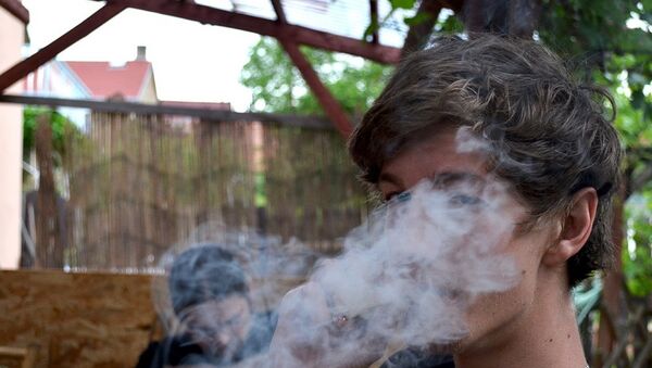 A droghasználat veszélyeiről: Így teszi tönkre a drogfüggő fiatal a család életét anélkül, hogy észrevenné