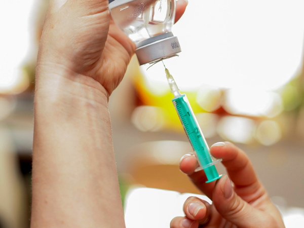 Influenza elleni védőoltás 2019: Még most sem késő beadatni! - Kinek jár ingyenesen idén az influenza elleni oltás? 