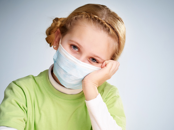 Koronavírus: Máshogy reagál a vírusra a gyerekek szervezete, mint a felnőtteké - Egyelőre nem tudják az okát