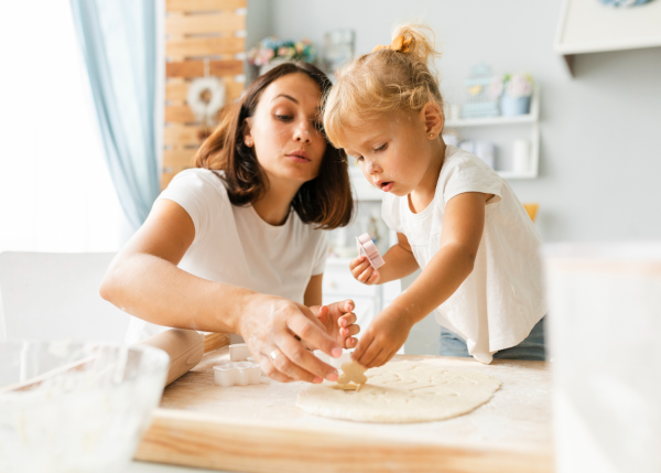 Közös sütikészítés (nemcsak) gyermeknapra