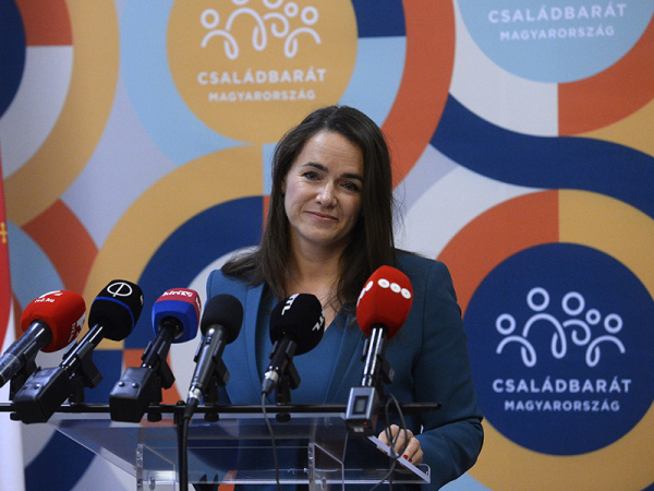 Otthonfelújítási programot indít a kormány! - Novák Katalin a mai sajtótájékoztatóján jelentette be a nagy hírt