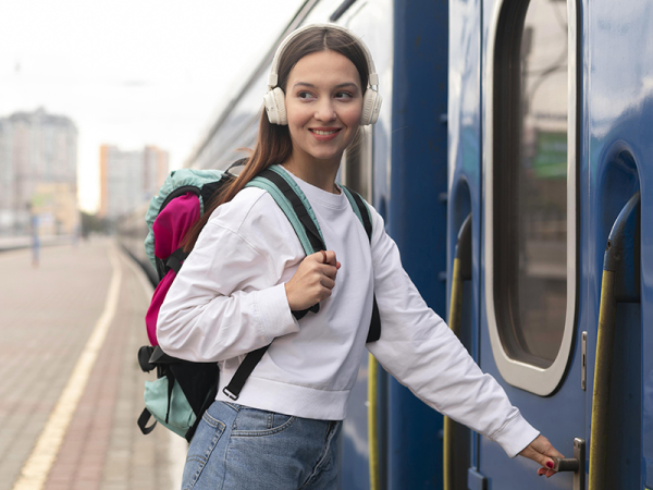 Ingyenes uniós vasúti bérlet 18 éves fiataloknak: Április 7-től lehet pályázni, mutatjuk a részleteket!