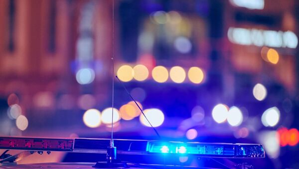 Rettenetes: Egy 13 éves szentpétervári lány elvágta az édesanyja torkát, mert az anya elkobozta a telefonját