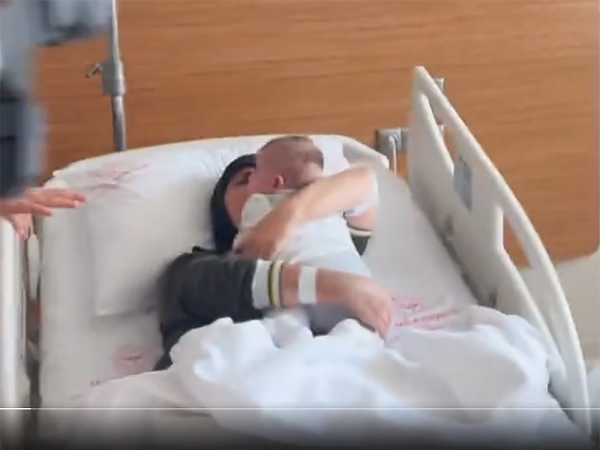 Videó: Végre újra megölelhette kisbabáját halottnak hitt édesanyja - Nem tudták, hogy túlélte a földrengést