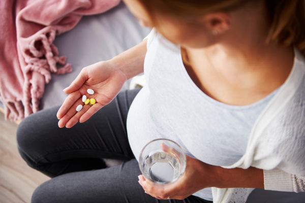 Terhesség előtt és alatt különösen fontosak a vitaminok 