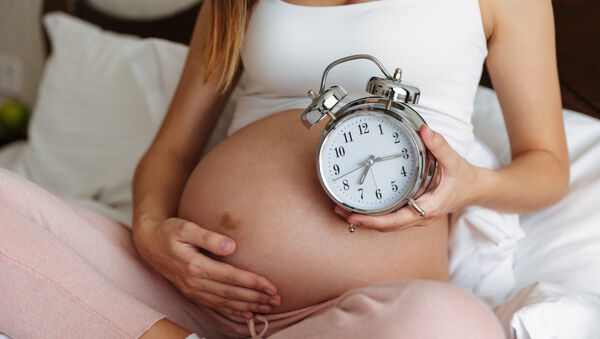 A 9. hónap - fészekrakó pocakosok