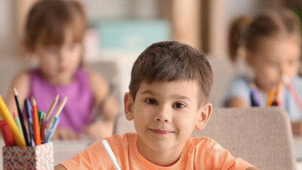 Óvodából iskolába: Miket kell tudnia a gyerekeknek iskolakezdésre? Fejlesztő gyakorlatok és játékok - Gyógypedagógus tanácsai