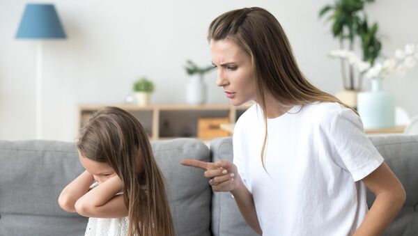 Ebben a 8 dologban lehetsz engedékeny szülő! - Több kárt okoz, ha mindenért rászólsz a gyerekre