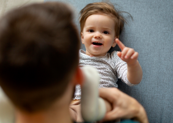 Babajelbeszéd - így kommunikálhatsz a babával