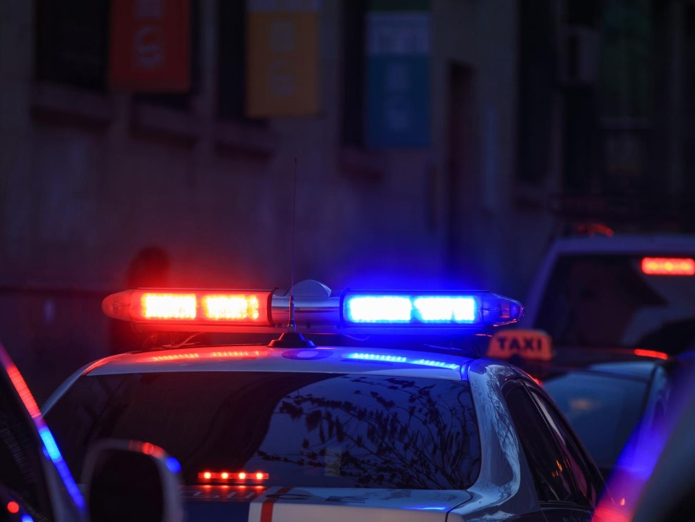 3 kamasz légpuskával lövöldözött egy budapesti ház erkélyéről - Két embert megsebesítettek, az egyiket súlyosan