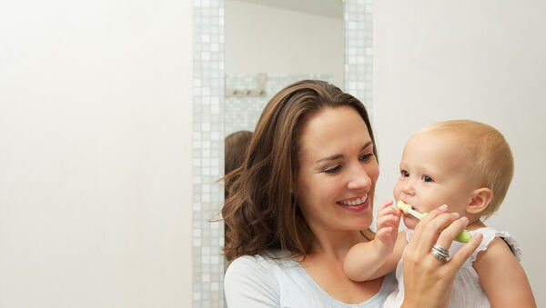 Hogyan kell a gyermek fogait tisztítani?