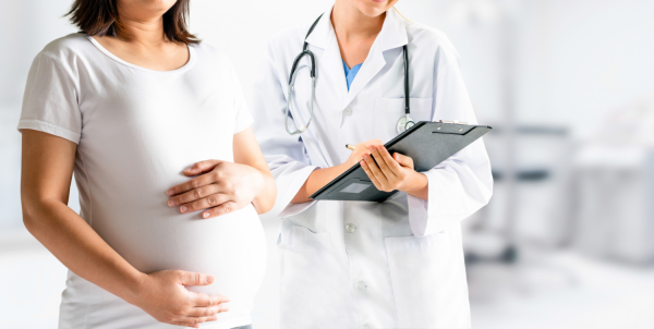 Július 1-től változik a terhesgondozási protokoll: nem kötelező az AFP-vizsgálat, szülésznők is végezhetnek várandósgondozását, stb.