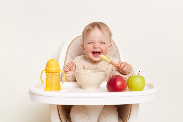 Baba étrendje, hozzátáplálás 0-12 hónapos korig: Mikor mit ehet a baba? Hogyan vezesd be az új ízeket?