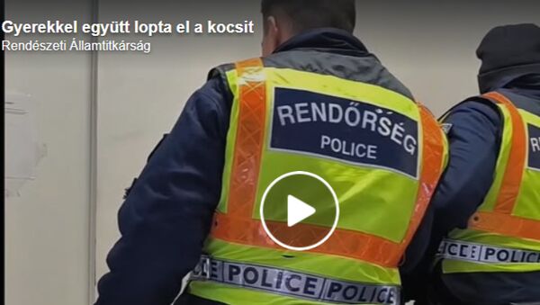 Döbbenetes! 5 éves kisgyerekkel együtt loptak el egy autót a bölcsőde elől (VIDEÓ)