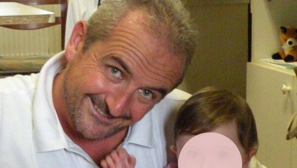 13 évig kereste lányát az édesapa - Mezőtúron találták meg, ahol a világtól elzárva tartotta az édesanyja