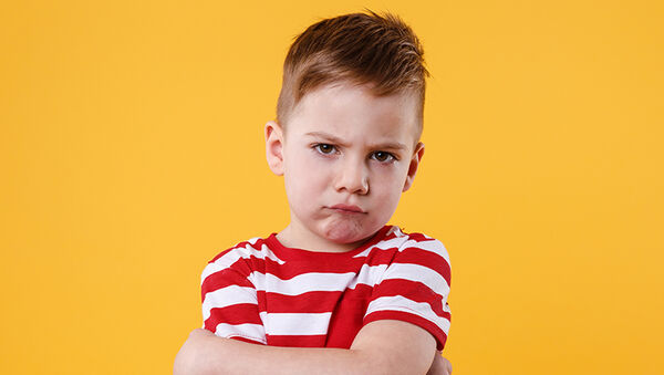 Mi az oka, ha sértődős a gyerek: A sértődékenység pszichológiája - Hogyan vezesd ki a gyereket az állandó megsértődésből?