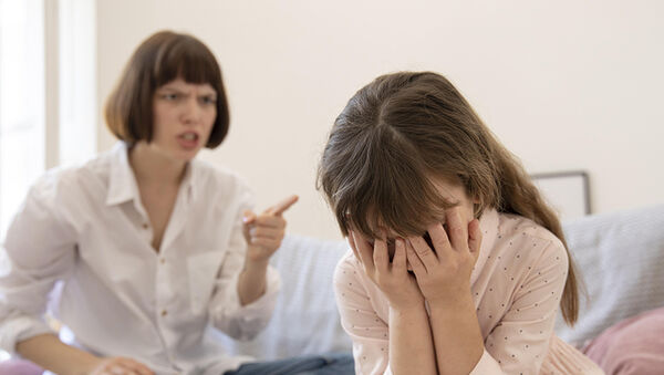 Miért üti meg egy szülő a gyerekét? - Mit tanítasz a gyermekednek azzal, ha megvered? Mit tehetsz helyette?
